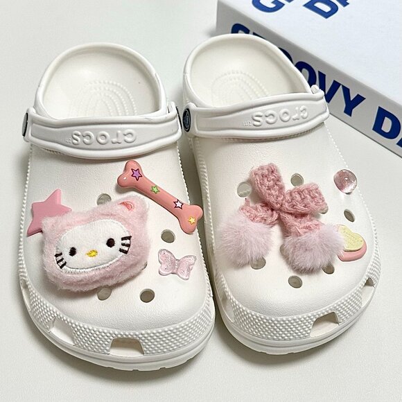 Cute Pink Hello Kitty Crocs Shoe Charms Y2K Fun Accessories 7PCS - Picture 2 of 2